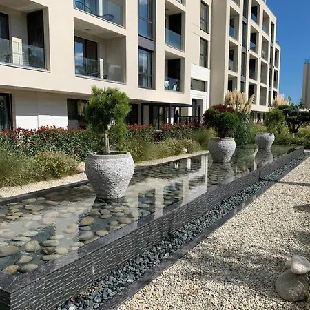 Azur Premium 1 ヴァルナ